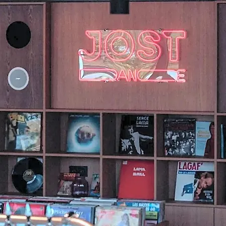 Jost Wazemmes 3* Lille