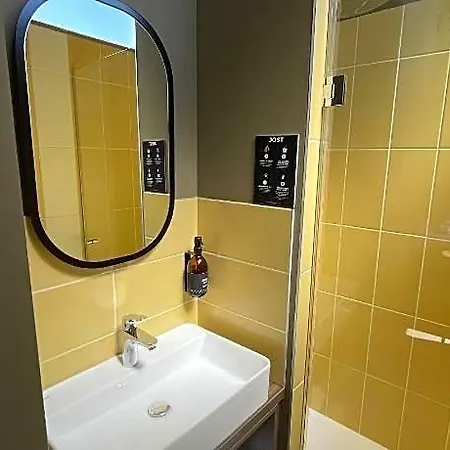 Hotel Jost Wazemmes 3*
